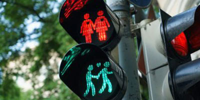 Homosexual traffic lights