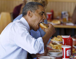 Obama scarfs hot dog